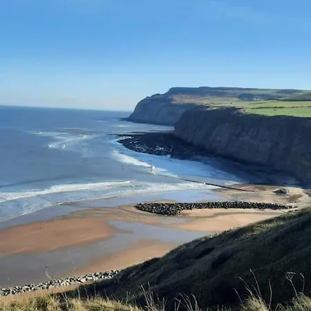 Mad Alice's Cottage, Saltburn Loftus